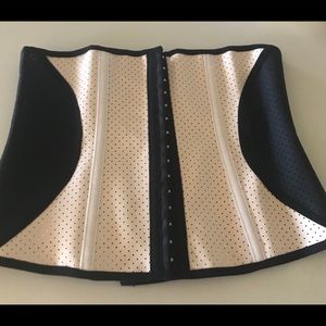 Not Just another waist trainer. Core-Set is best!